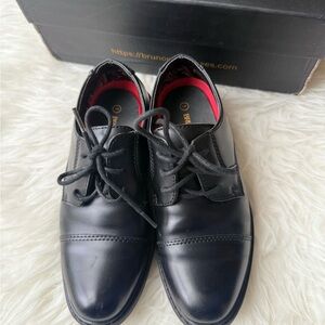 Bruno Marc Boy's Shoes Size 1 Black Dressy Lace Up Cap Toe Oxford W/ Orig Box